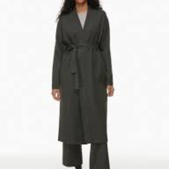 Wilfred Free Daylily Robe - Picture 1 of 5